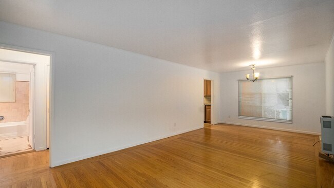 Photo - 1570 Buena Vista Ave Unit 1570 Buena Vista Ave #1 - LU