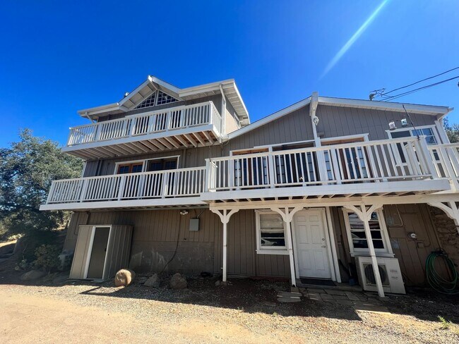 Photo - Stunning 3BR/3BA + Loft Home | 1,920 SqFt ...