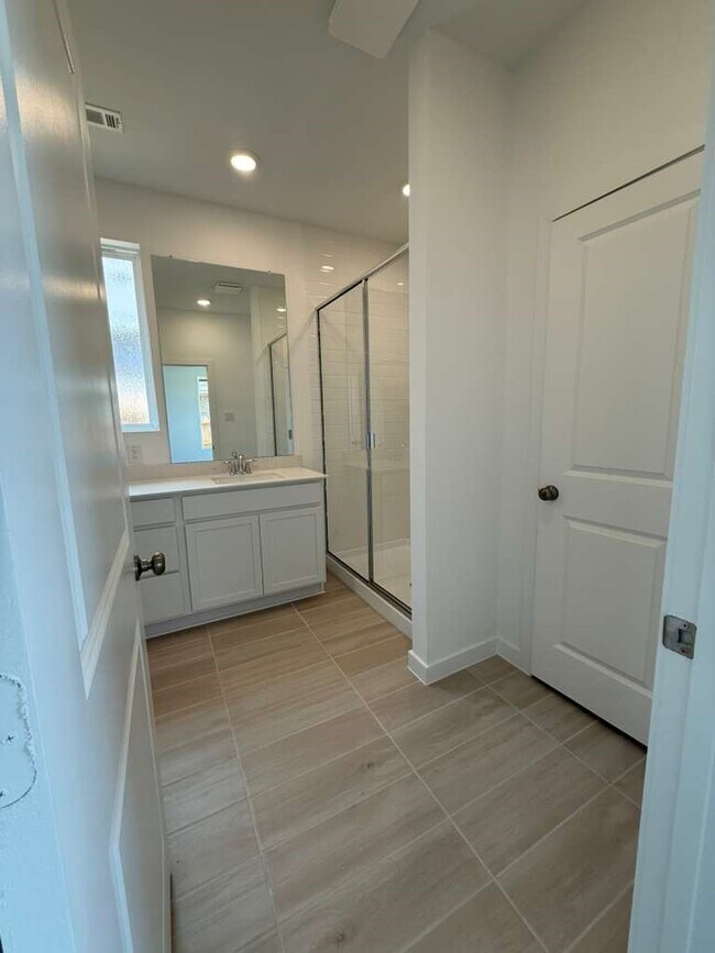 Photo - 27326 Sweetwater Bay Dr