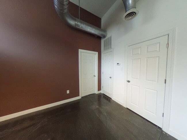 Photo - 301 Goshen St Unit 105