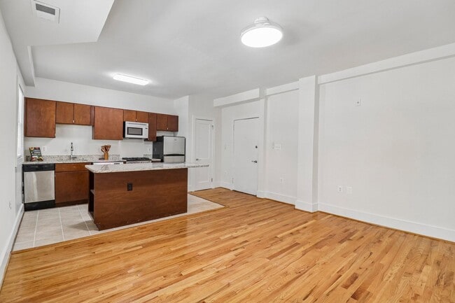 NEW QUIN APARTMENTS