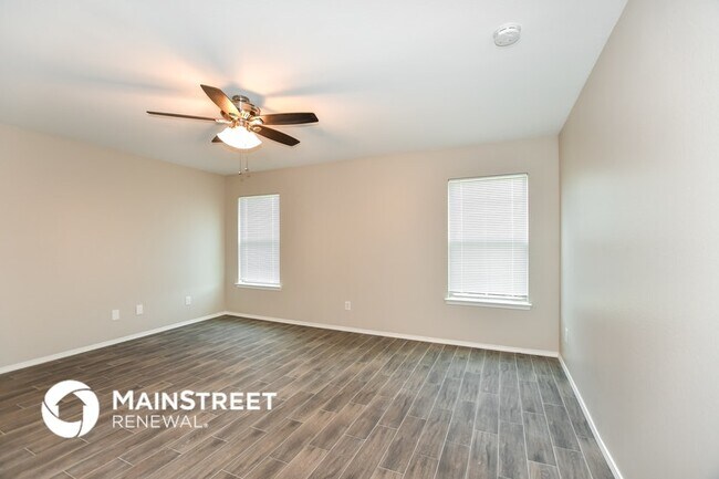 Photo - 509 Hearthstone Dr