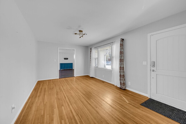 Photo - 162 Elkmont Dr