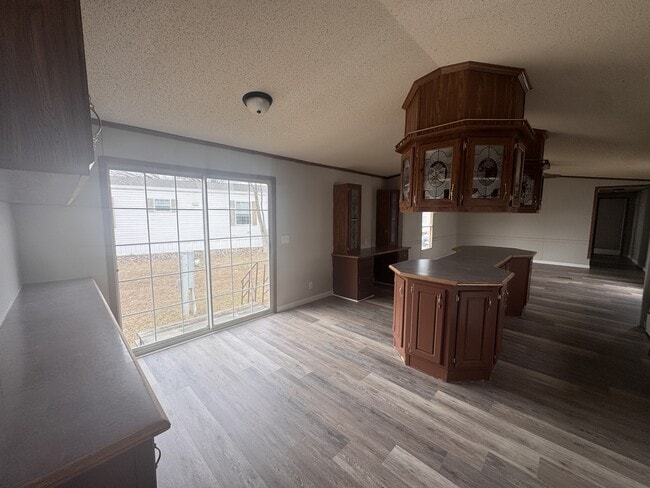 Photo - 156 Janet Dr