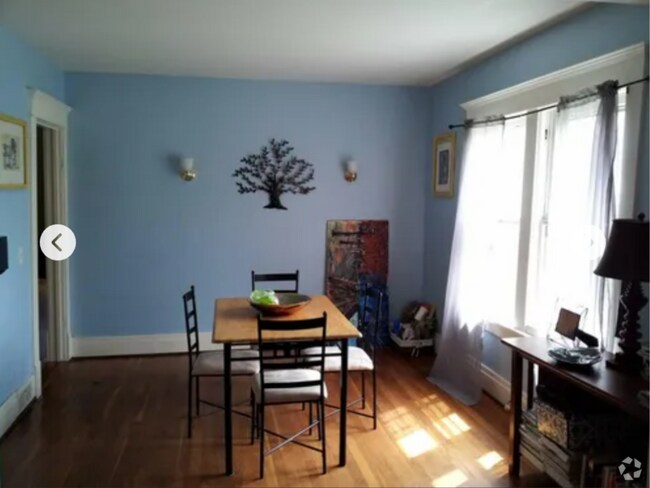 Building Photo - 43 Atlantic Ave Unit Lower Rental