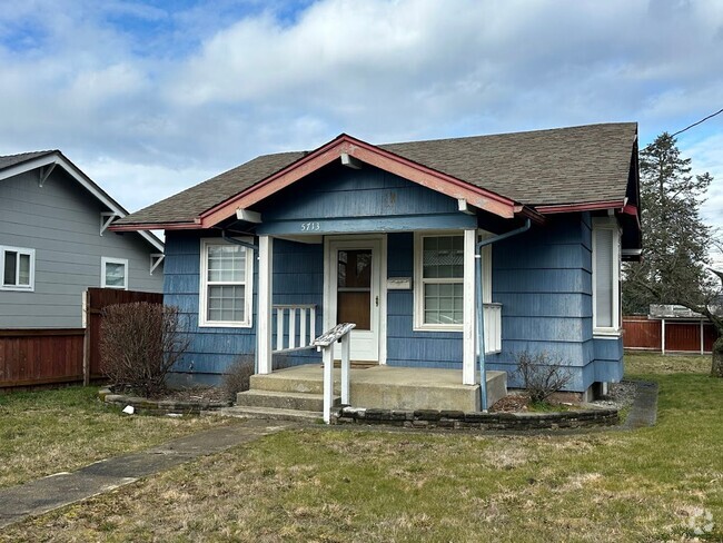 Building Photo - North Tacoma 2 Bedroom with Garage and out... Rental