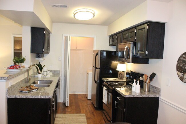 Photo - Grand Highlands Apartments