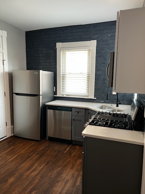 Photo - 382 Wyandotte Ave