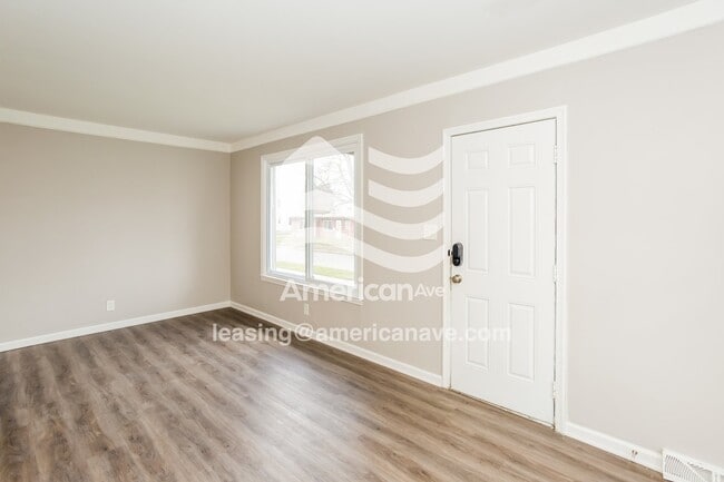 Photo - 8244 Cadillac Ave