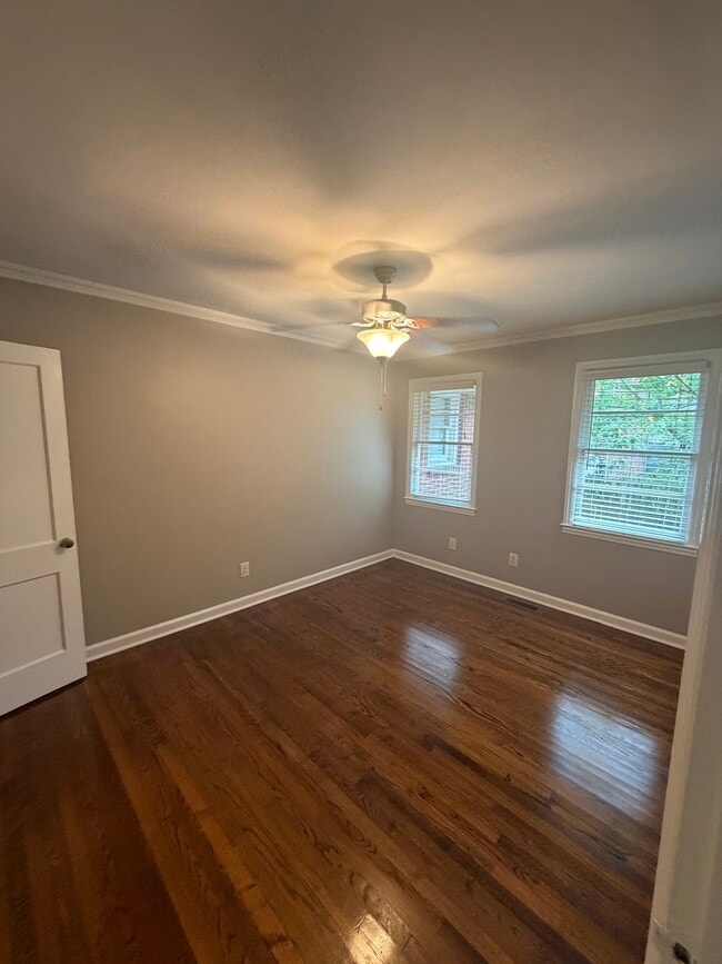 Photo - The Avenue Apartments