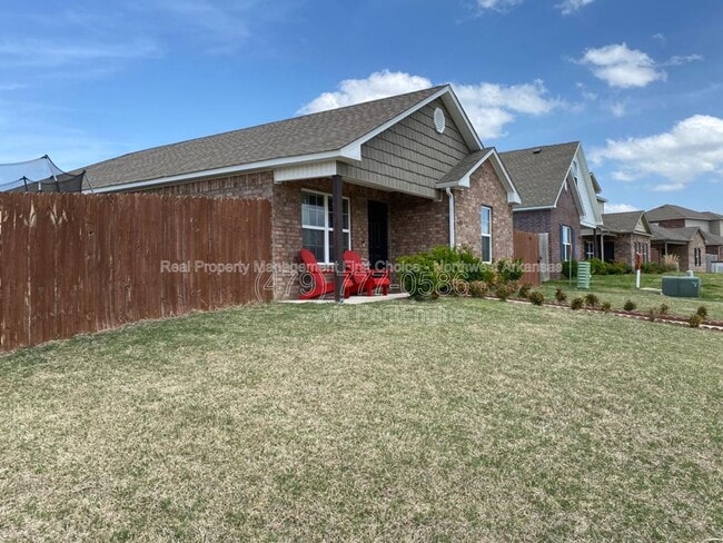 Photo - 4408 SW Gallatine Ave