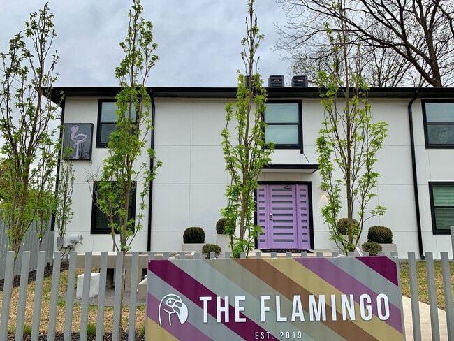 Flamingo - Flamingo Apartments