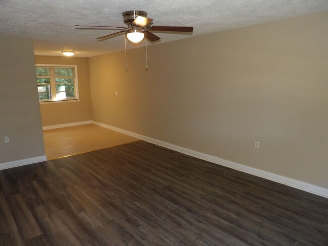Photo - 103 Carey Ave Unit 2