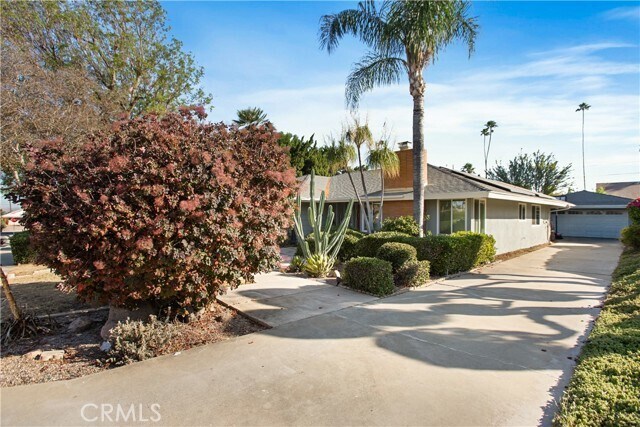 1185 La Subida Ct