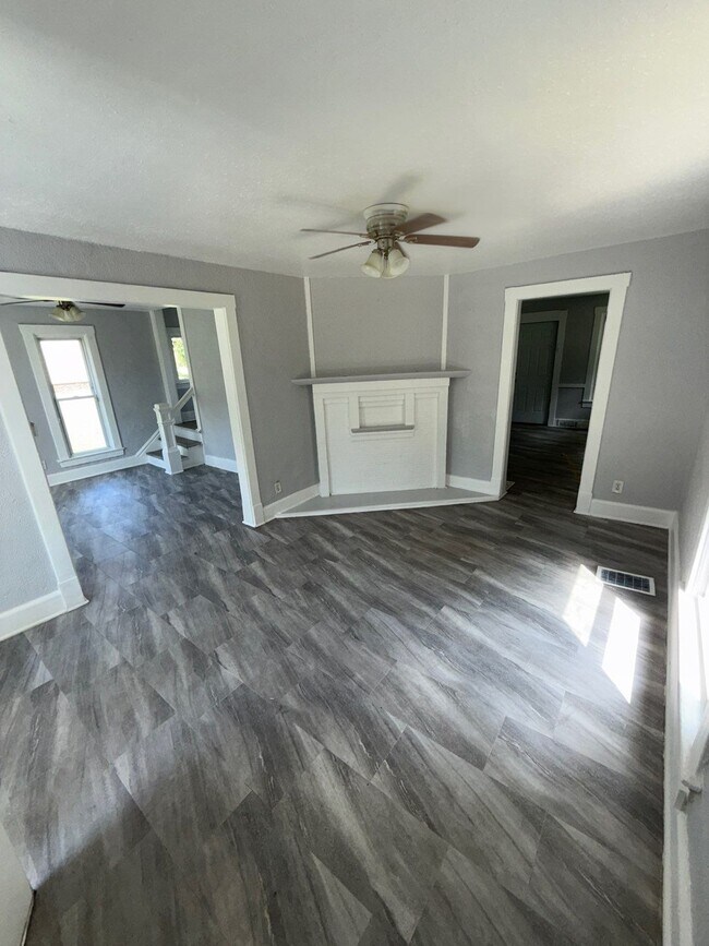 Photo - 209 Irving Ave