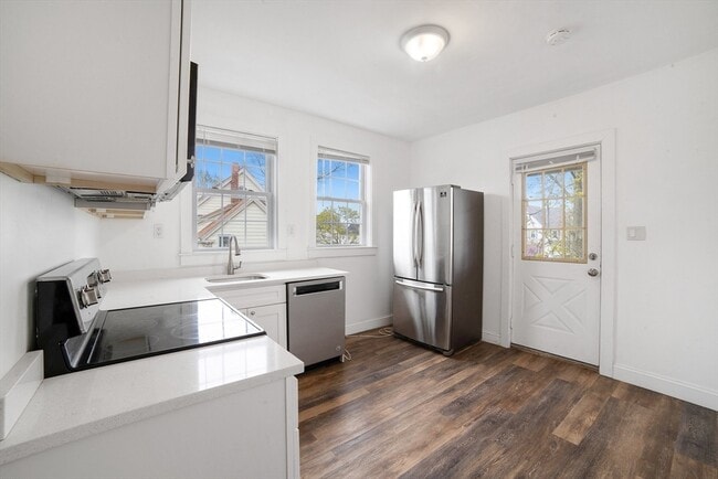 Photo - 276 Fayette St Unit 274
