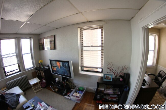 Photo - 63 Fellsway W Unit 4