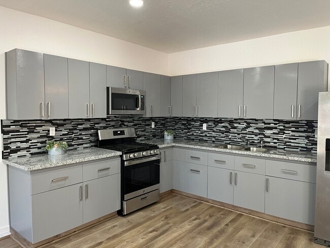 Photo - 4625 Quashnick Rd