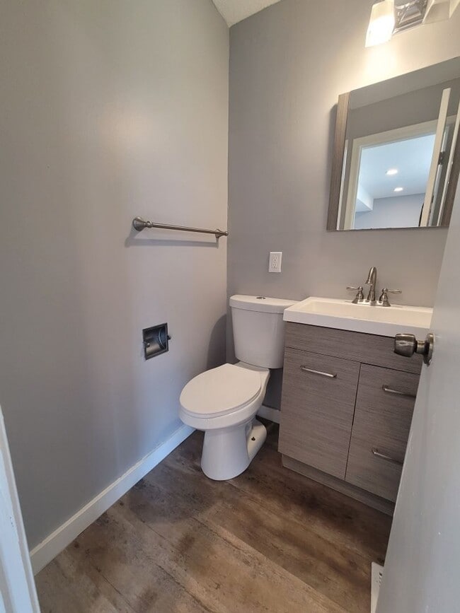 Photo - Three Bedroom Townhome!