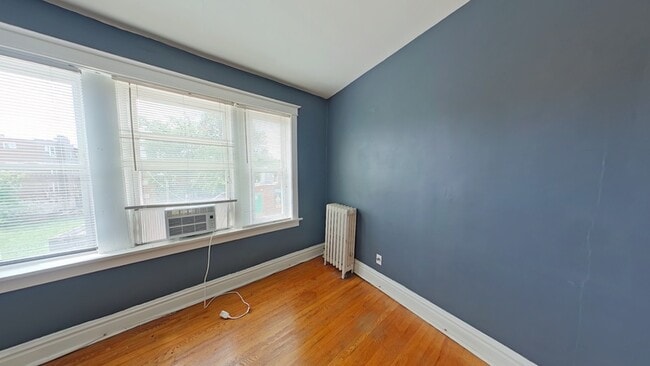 1008 Tamm Ave Unit 1F