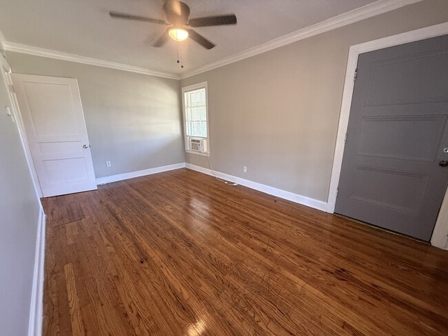 Photo - 1621 Glenview Ave