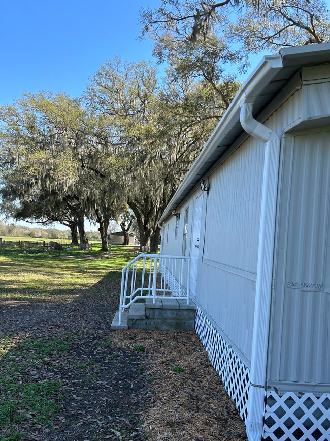 Building Photo - 3986 SE 150th St Rental