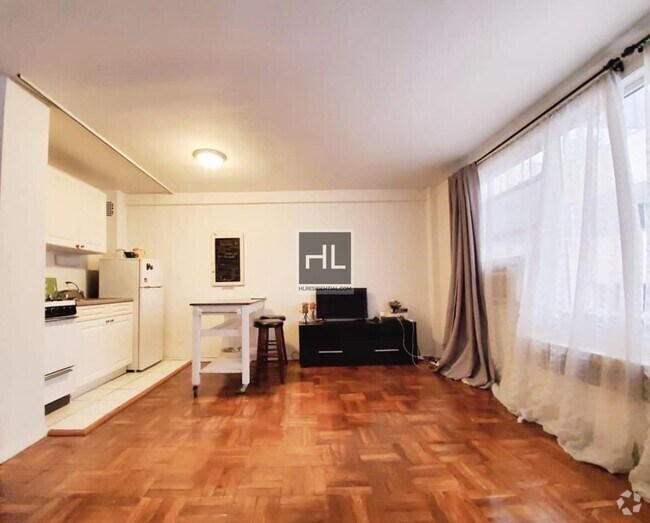 Building Photo - EAST 55 STREET Rental