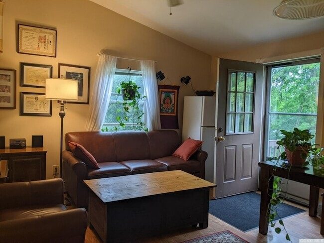 Photo - 29 Stahle Rd