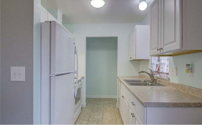 Photo - 1641 Bowmont Ave Unidad 1641 Bowmont Ave