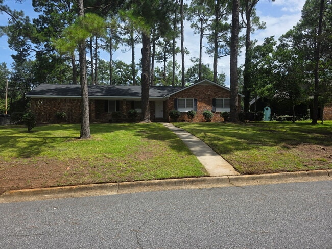 Building Photo - 2625 Pine Valley Rd