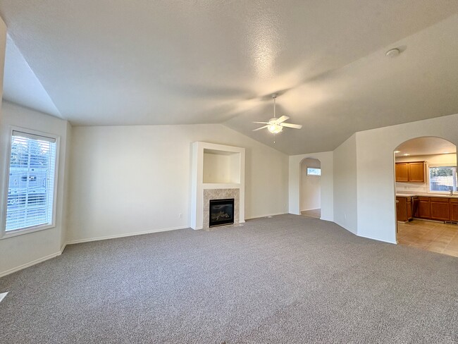 Photo - 3320 NW 118th St