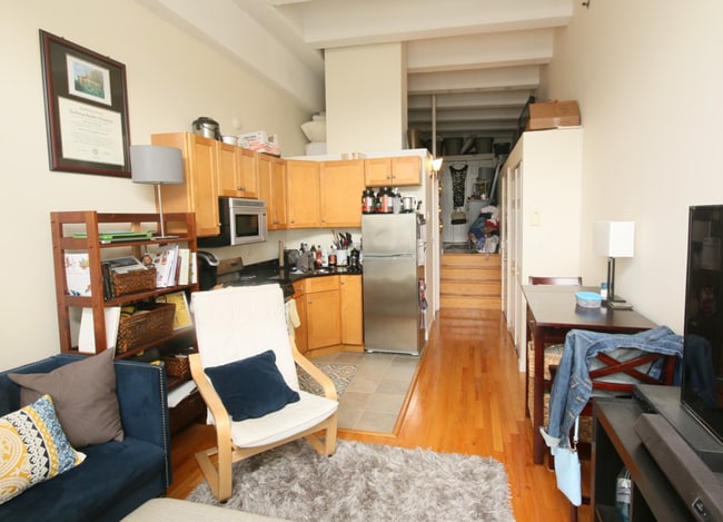 Photo - 12 Stoneholm St Unidad 506