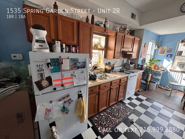 Building Photo - 1535 Spring Garden St