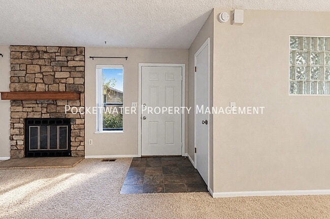 Photo - 6225 Willow Ln