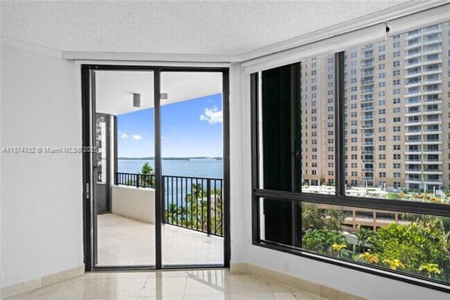 Photo - 520 Brickell Key Dr Unit 520 Brickell Key Dr  A705