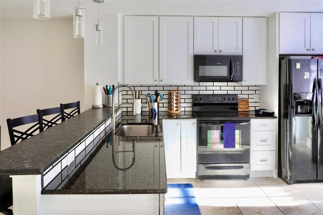 Photo - 1848 Mill Run Cir