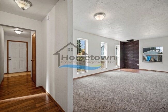 Photo - Post Falls Riverfront Home!