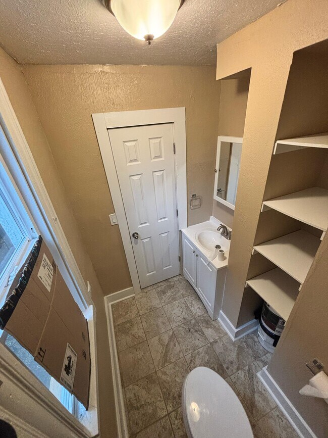 Photo - 2289 E 93rd St