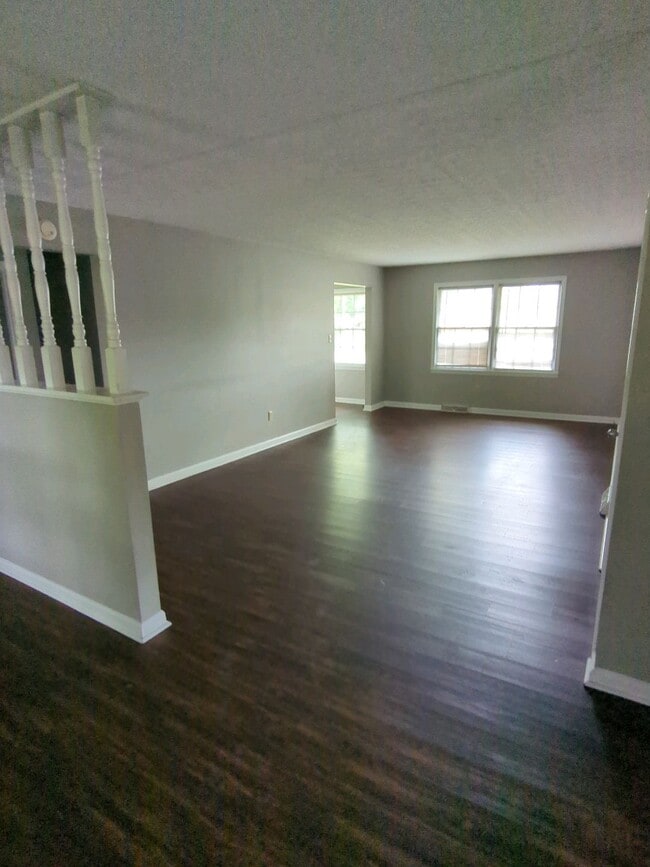 Photo - 2517 Thoroughbred Dr