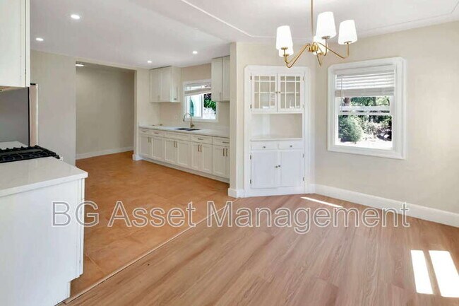Photo - 2801 Sabral Cir