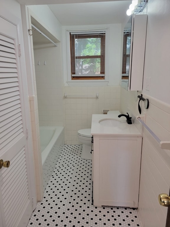 Photo - 150 Essex St Apartment