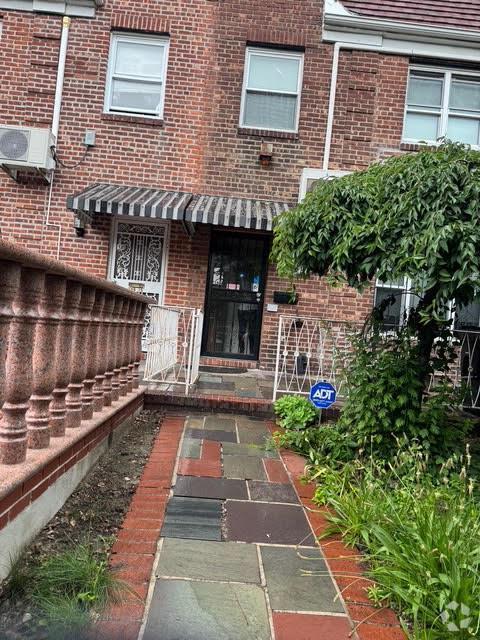Building Photo - 108-17 66th Ave Rental