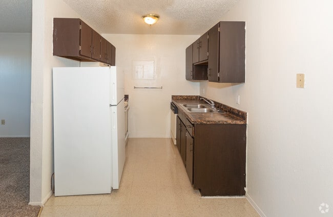 1BR 1BA- Kitchen