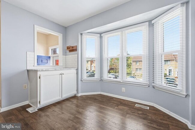 Photo - 1109 Oak View Dr