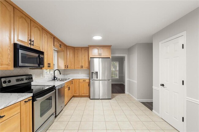 Photo - 3220 Casteel Rd