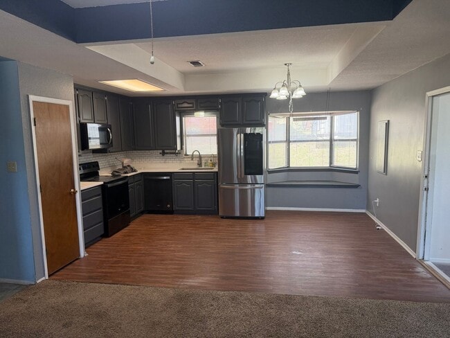 Photo - 2708 Cedarhill St