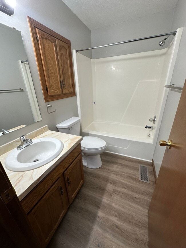 Photo - 413 S Harkless Dr Unit 413-2