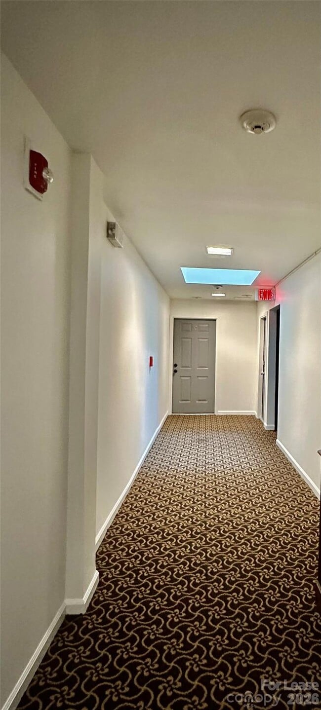 Photo - 229 N Poplar St Unit 29