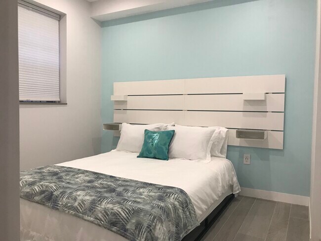 Photo - 1127 Euclid Ave Unit 103