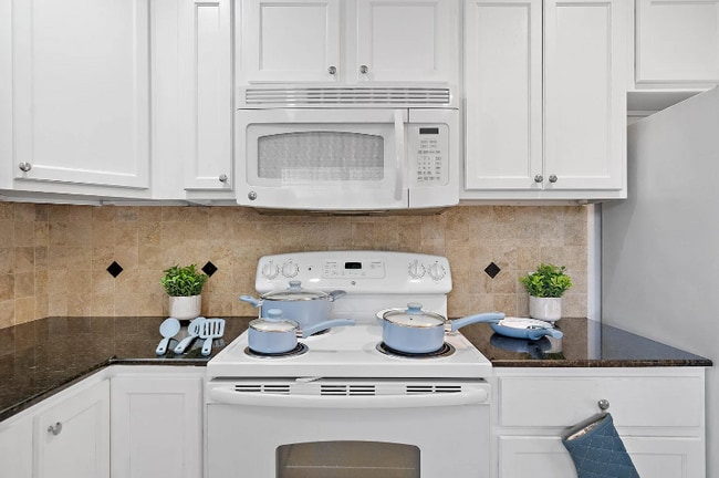 Photo - 3237 Rosedale St Unit 2